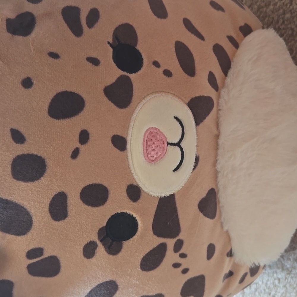 Squishmallows Brown Leopard Plush - Picture 3 of 4